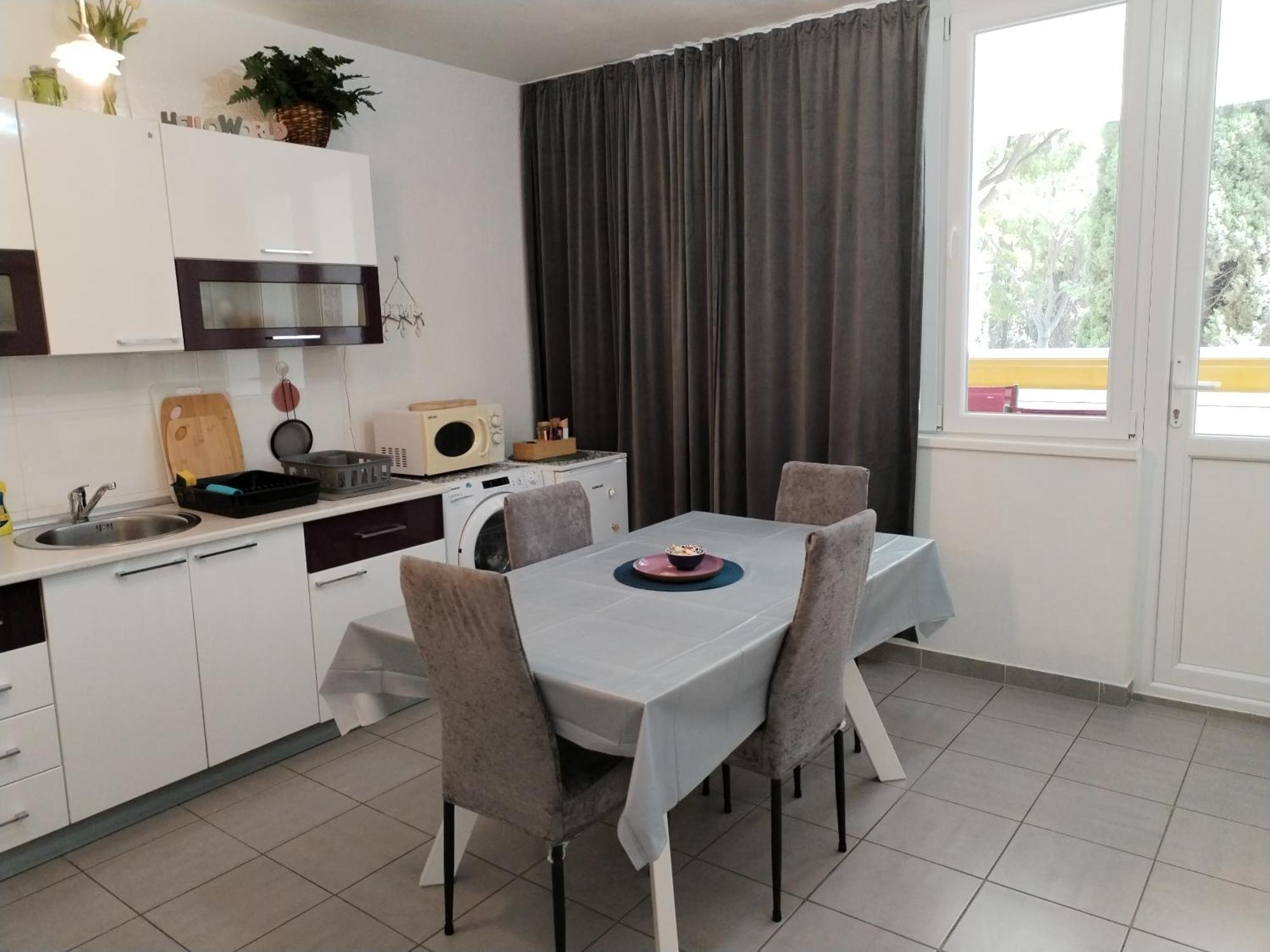 Apartment Suzana 2Br Split With Balcony Екстериор снимка
